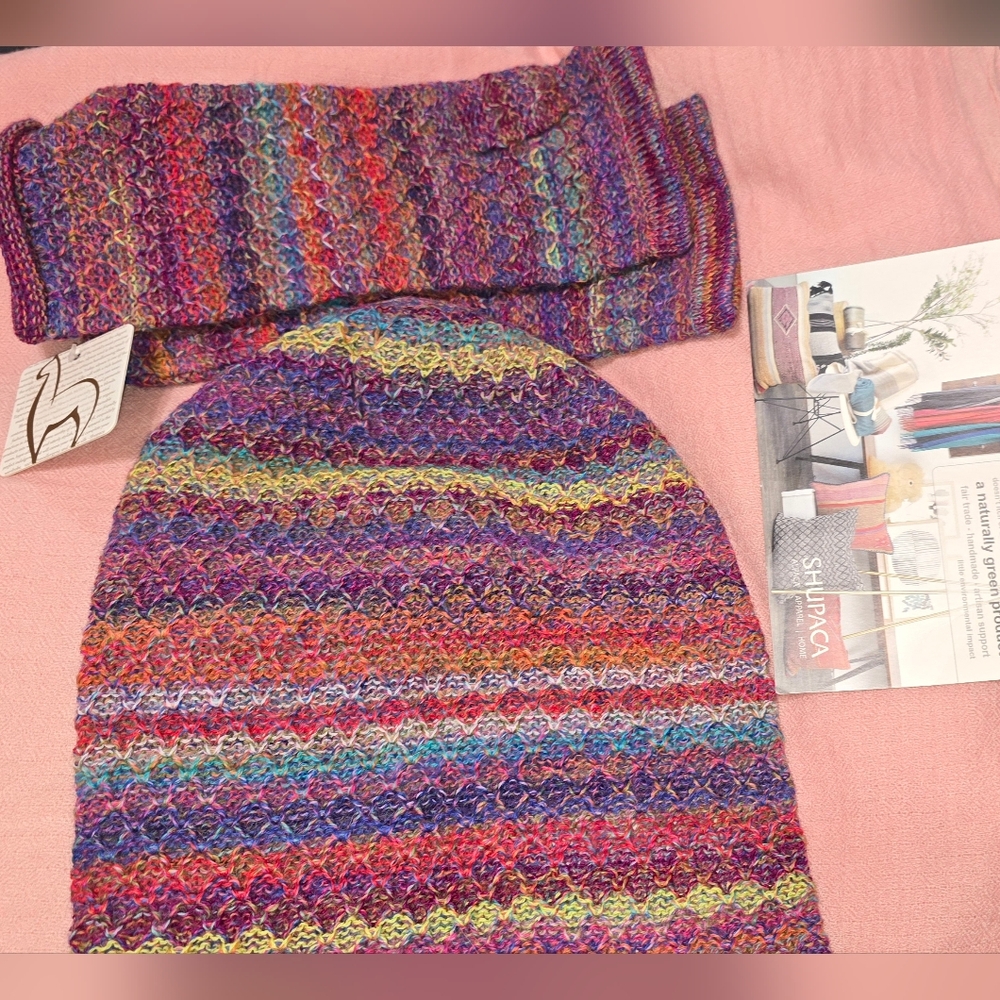 NWT Fair Trade Alpaca Shupaca  Set